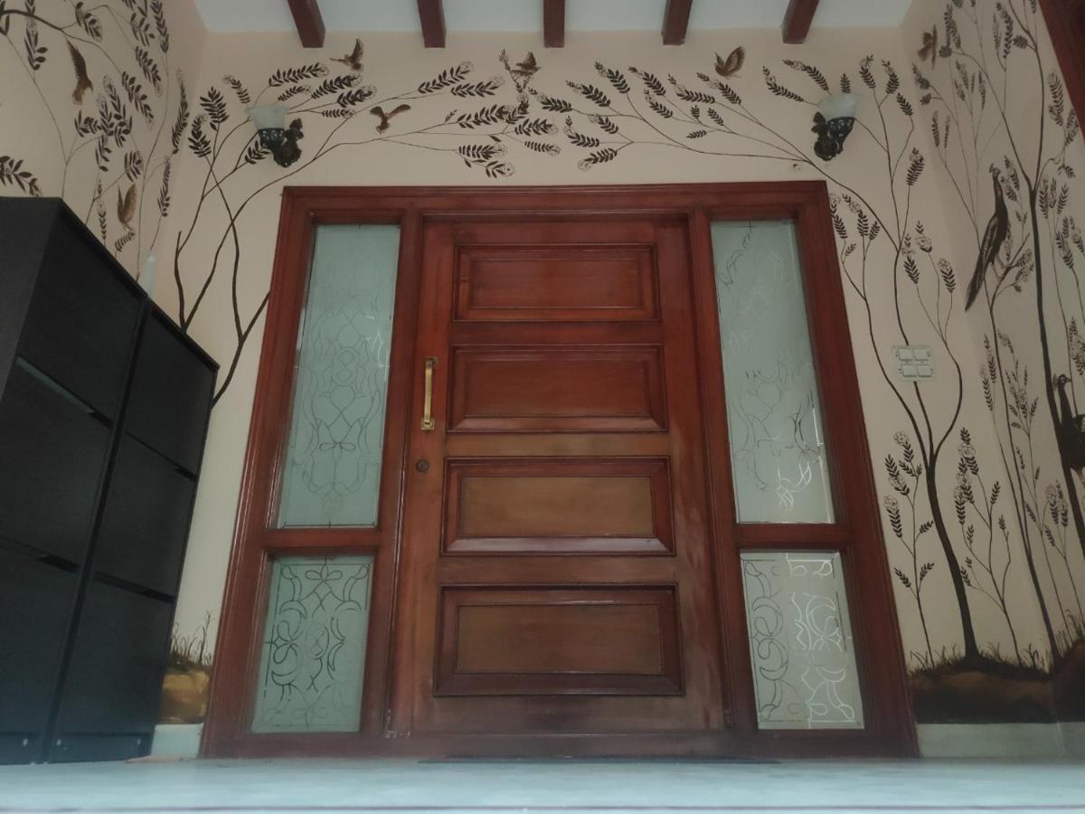 Nomads Nest Hostel Haiderabad Buitenkant foto