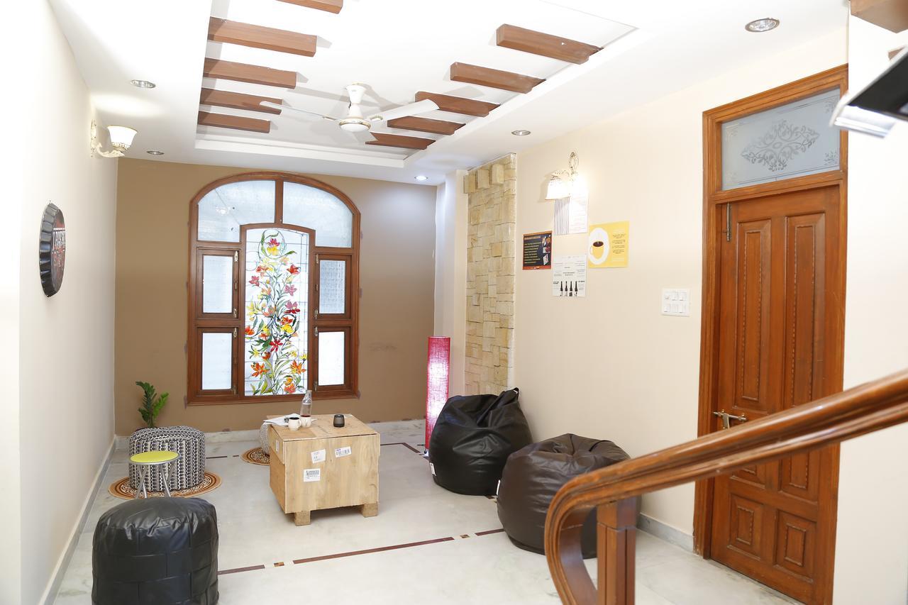 Nomads Nest Hostel Haiderabad Buitenkant foto