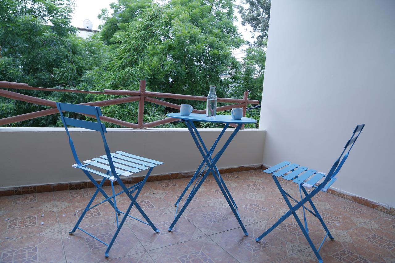 Nomads Nest Hostel Haiderabad Buitenkant foto